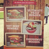 texas_state_fair_fried_burger.JPG