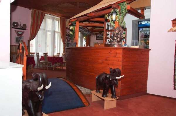 The Indian Restaurant Taj