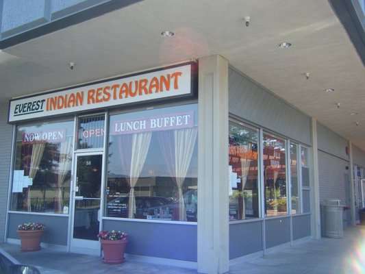 Everest Indian Restaurant