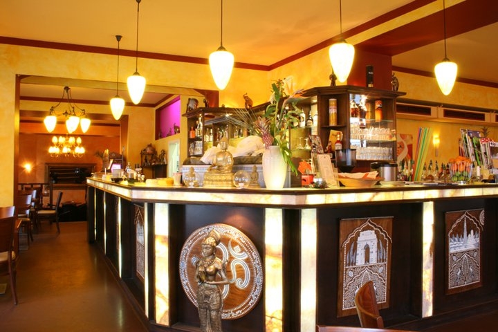 Aapka Indian Restaurant